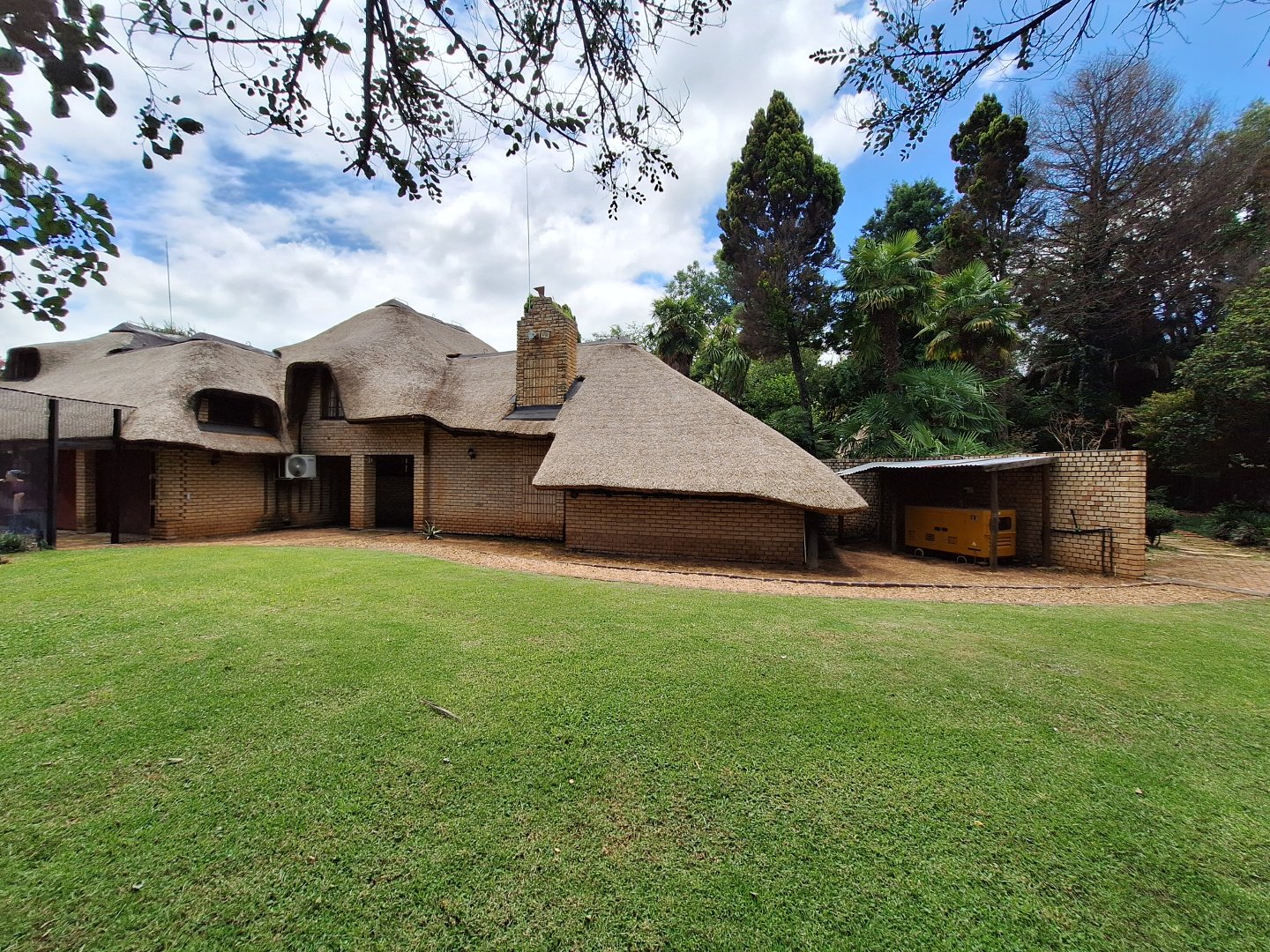 5 Bedroom Property for Sale in Mooivallei Park North West